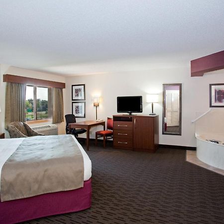 Americinn By Wyndham Chanhassen Ngoại thất bức ảnh