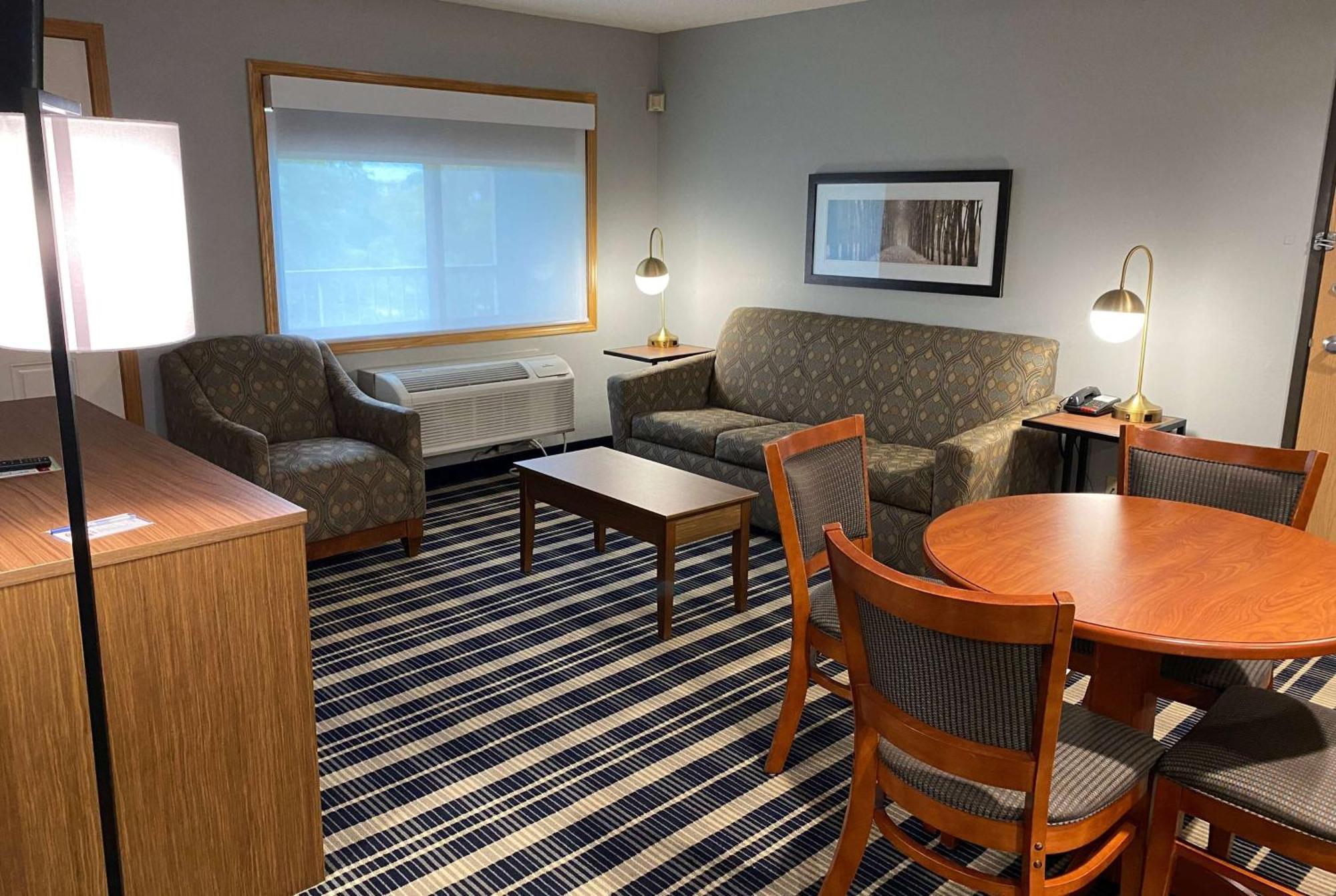 Americinn By Wyndham Chanhassen Ngoại thất bức ảnh