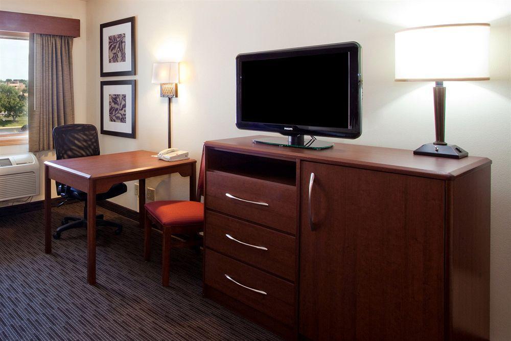 Americinn By Wyndham Chanhassen Ngoại thất bức ảnh